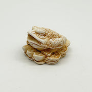 Mini White Wealth Frog