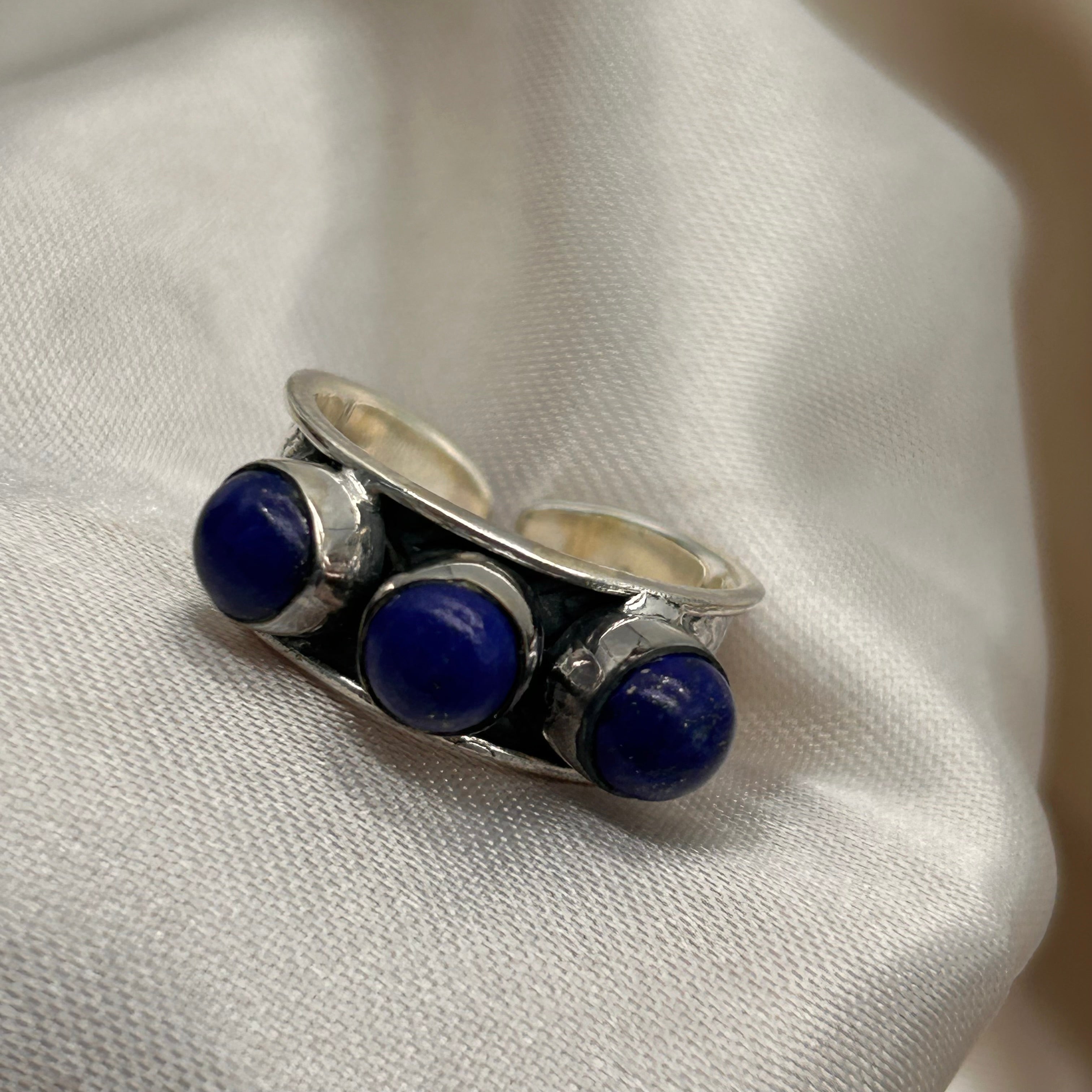 Silvershake Sterling Silver Ring - Genuine Blue Lapis Lazuli, Arizona Turquoise & Carnelian 3-Stone Cluster