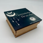 Gemstone Bracelet Black & White Wooden Box